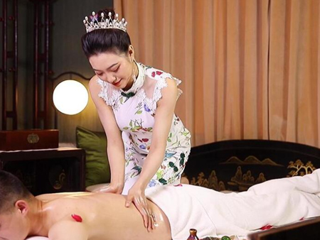 长沙芙蓉精油按摩的化学奥秘：芳香疗法如何作用于身心